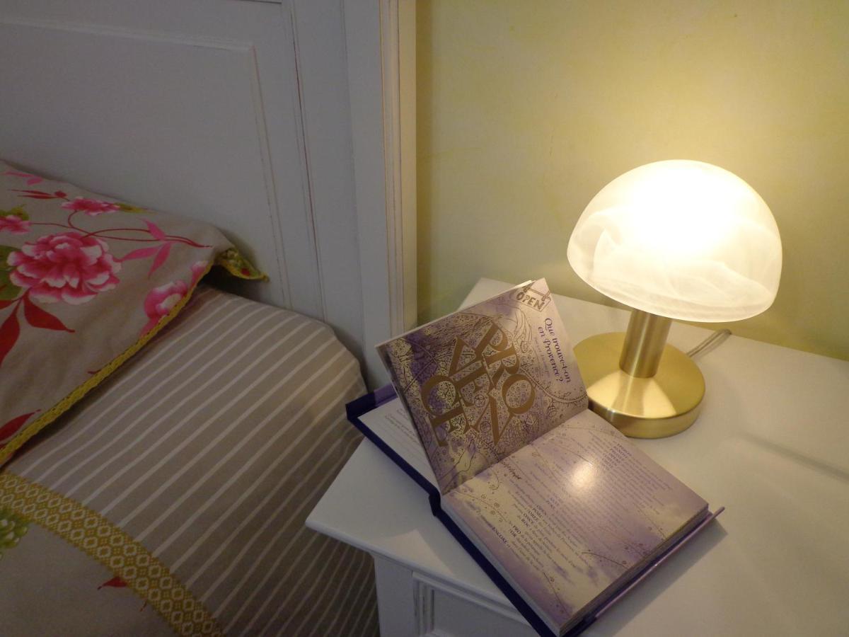 Santolines En Provence Bed and Breakfast Piolenc Εξωτερικό φωτογραφία
